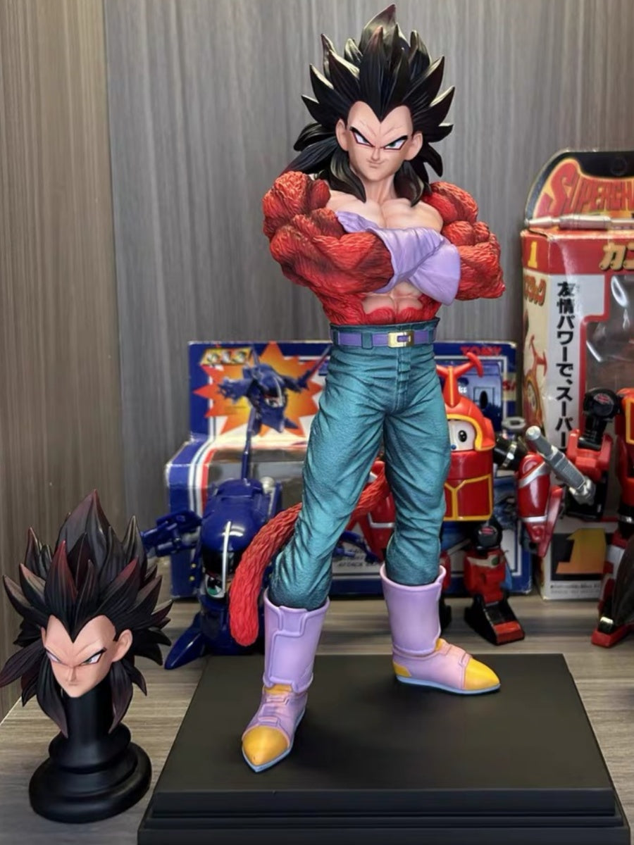 Dragon Ball GT – Vegeta & Goku Super Saiyan 4 Figures (32cm Remastered Version)