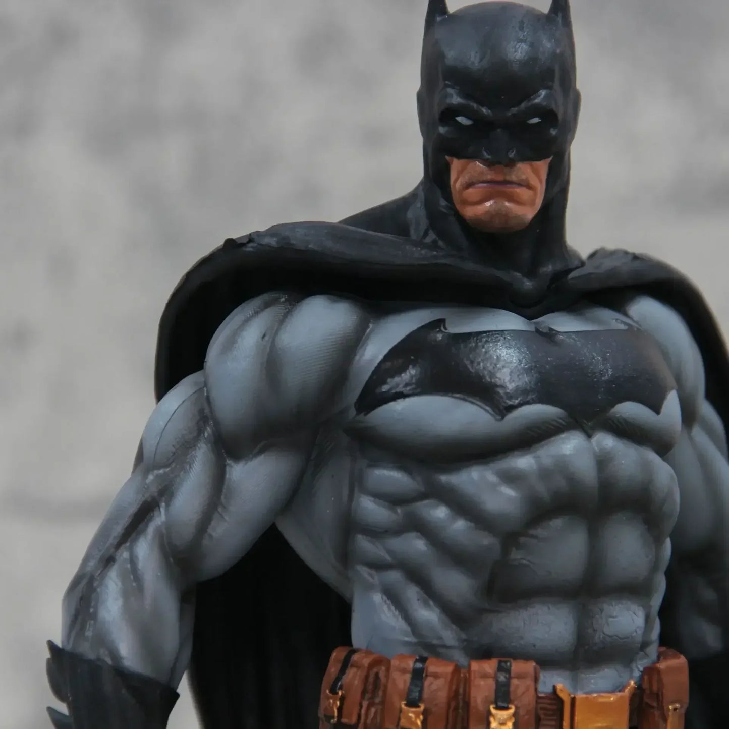 Dark Knight Batman – Premium Justice League Figure (38 cm)